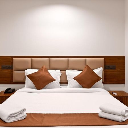 The Elite Hotel Haïdarabad Extérieur photo