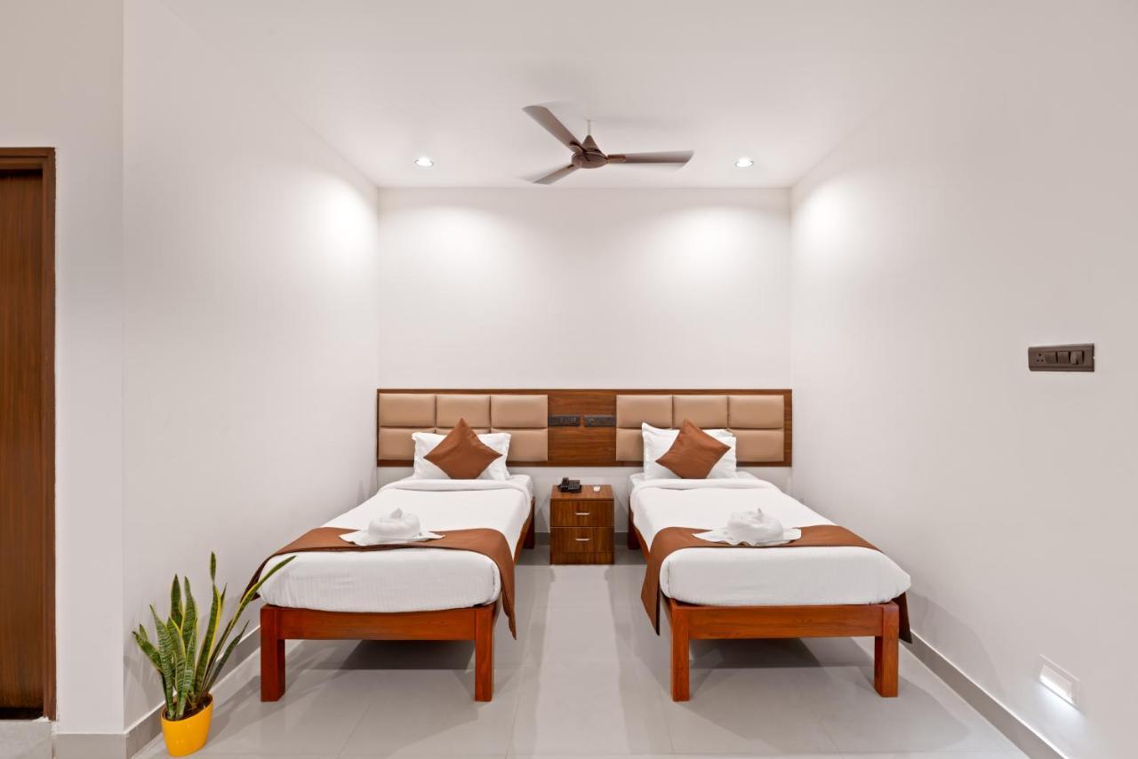The Elite Hotel Haïdarabad Extérieur photo