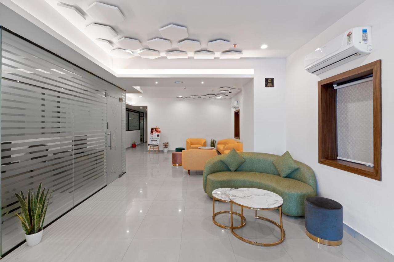 The Elite Hotel Haïdarabad Extérieur photo